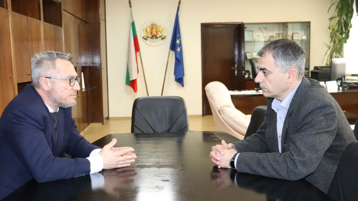 Сигнали за изборни нарушения в Русе