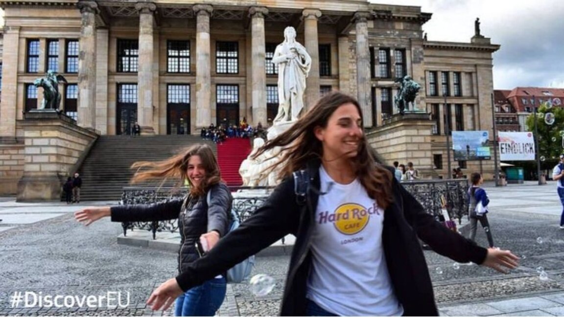 Jóvenes de Bulgaria explorarán Europa gracias a un viaje gratuito en tren