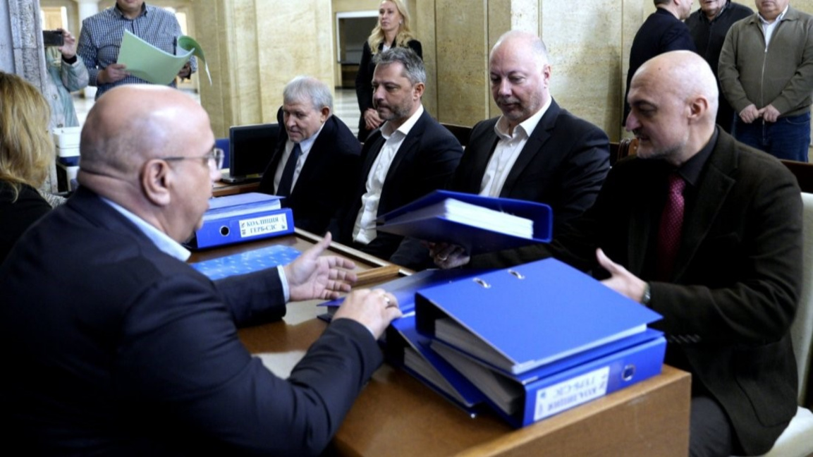 Former PM Zhelyazkov (second from right)