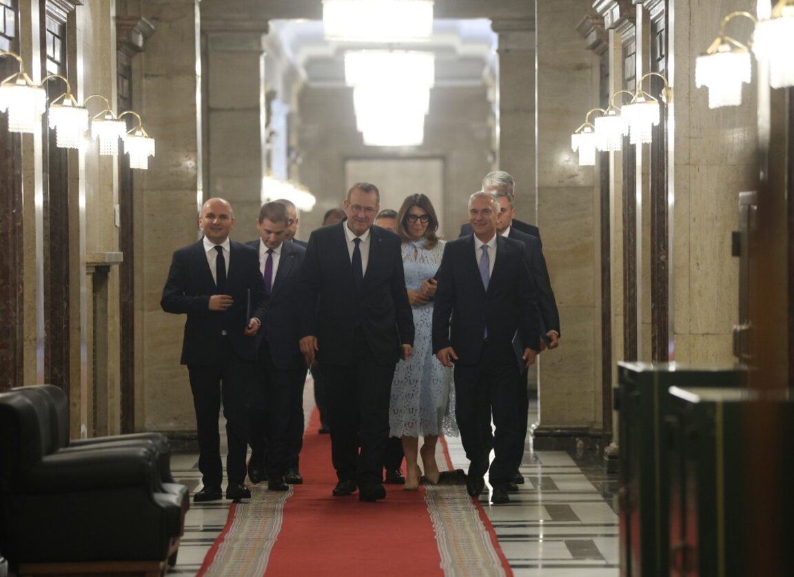 Представителите на ДПС, които дойдоха на срещата с ИТН.