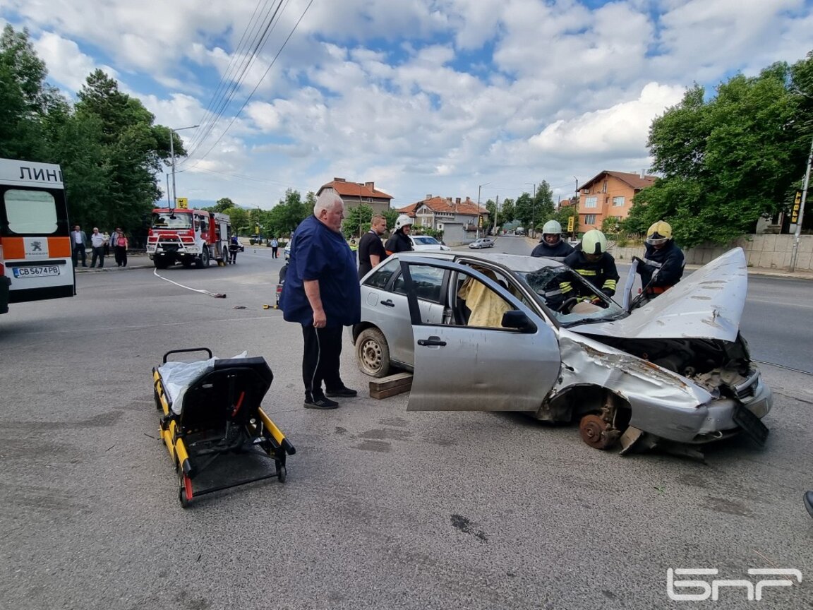 Съвместно учение за реакция при ПТП се проведе в Радомир
