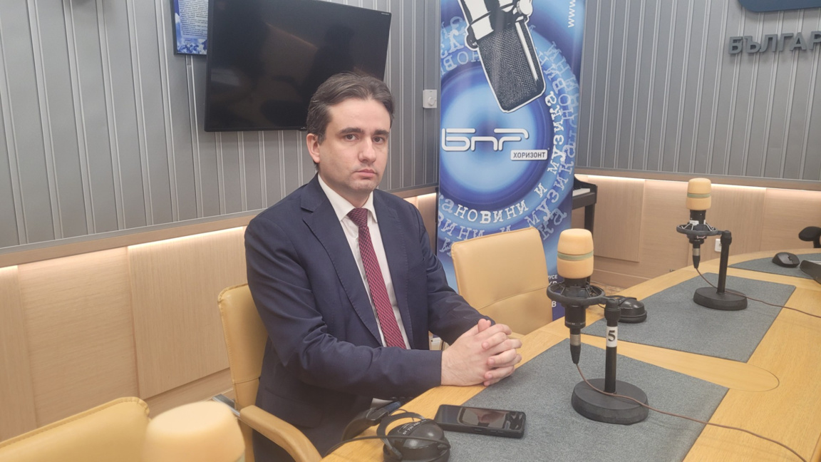 Божидар Божанов