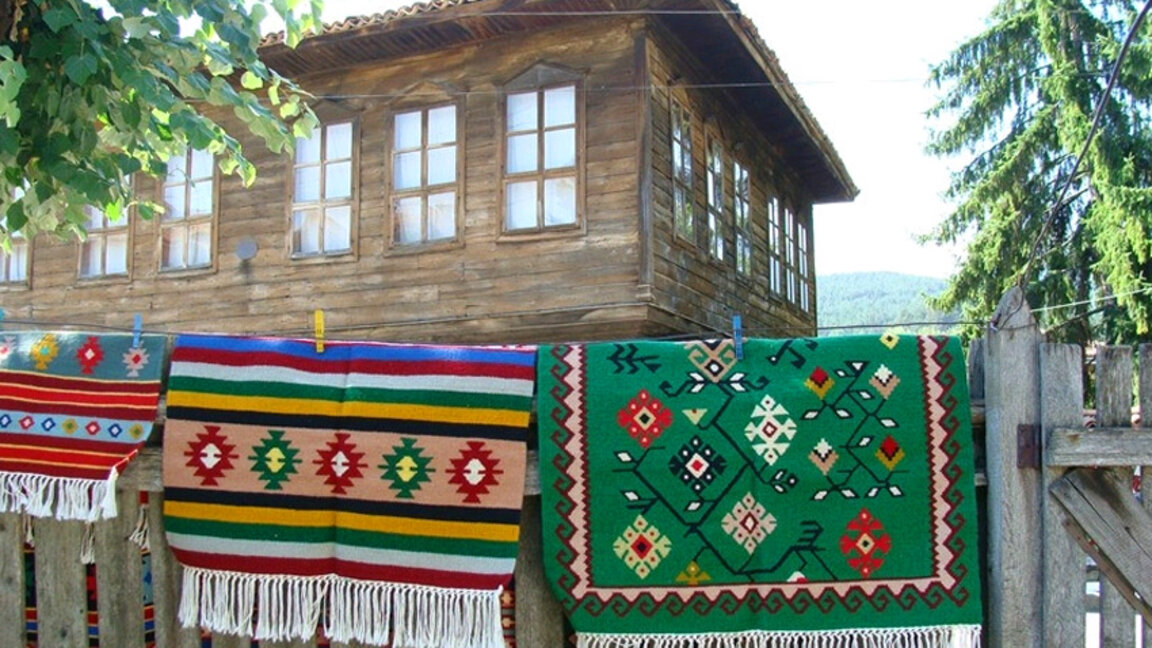 Котленски ћилим – савршенство шарених нити