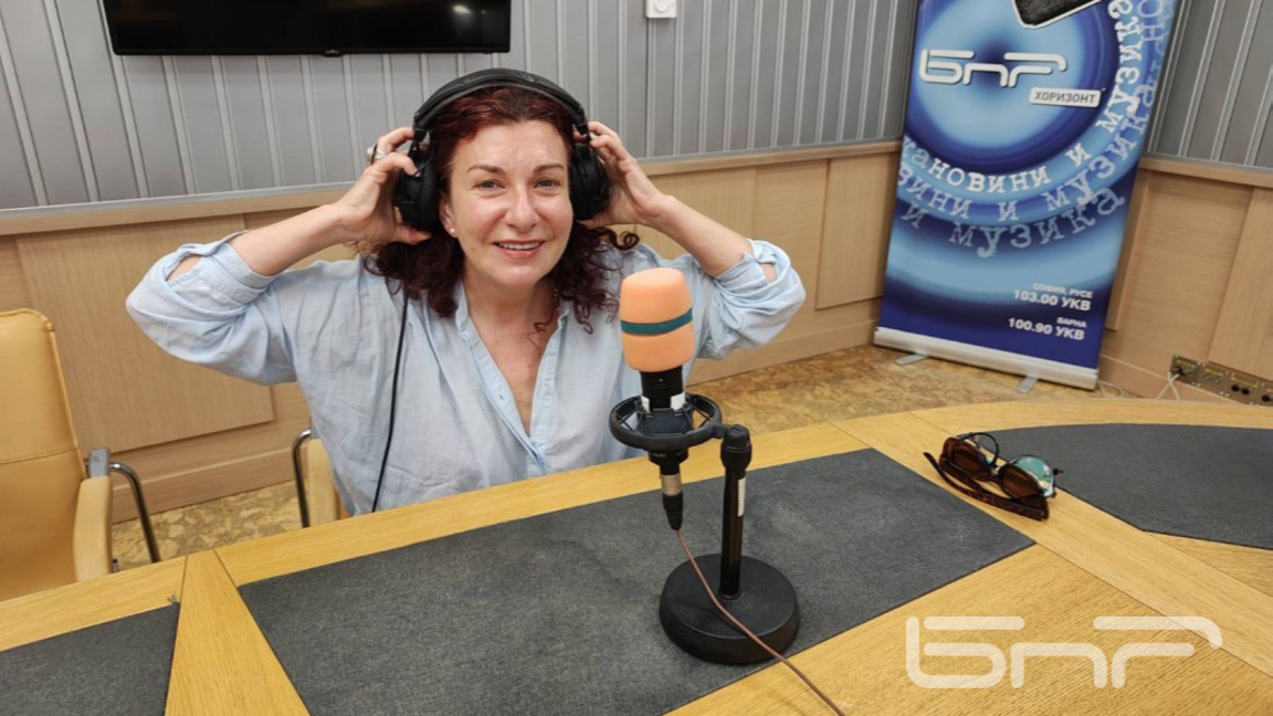 Марина Великова