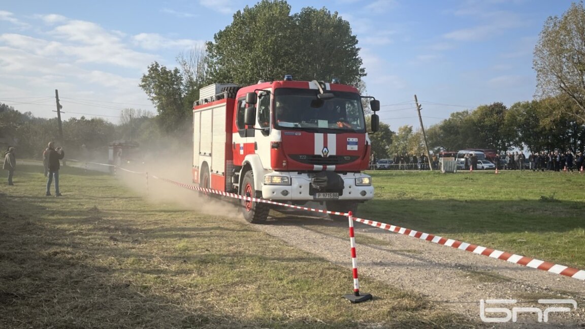Голям пожар до ямболското село Окоп