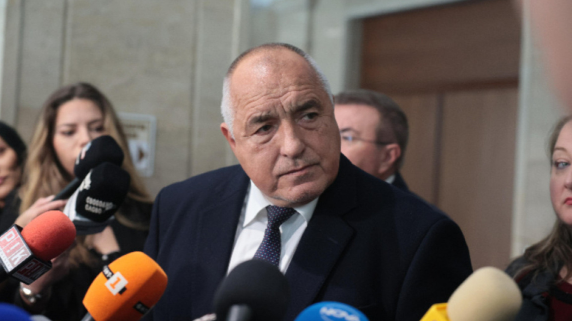 Борисов: Протести неће зауставити улазак...