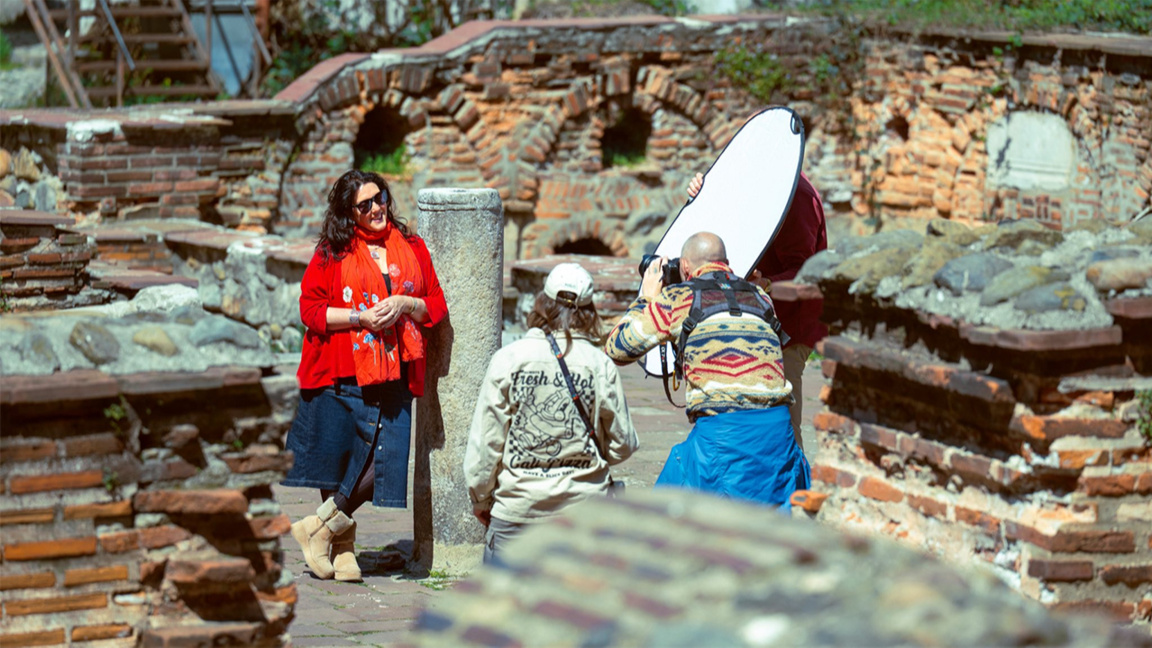 Sofia wird Teil der Reihe „The Greatest Cities on Earth“ mit Bettany Hughes