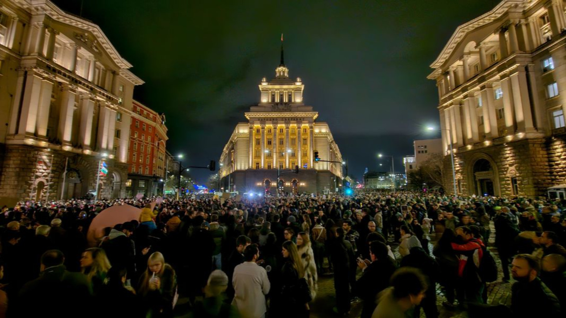 Va adera Bulgaria la zona euro fără un buget aprobat pentru 2026?