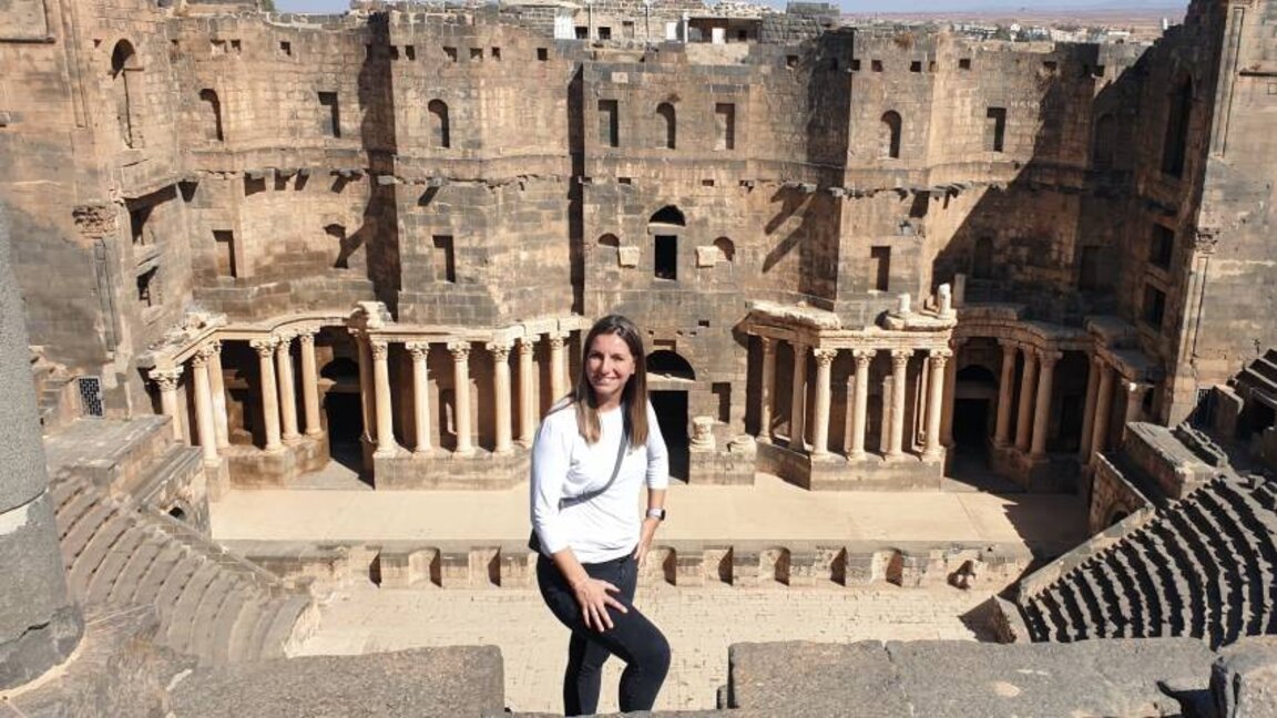 Albena Roshkova në qytetin e lashtë të Bosrës

Foto: Arkiva personale