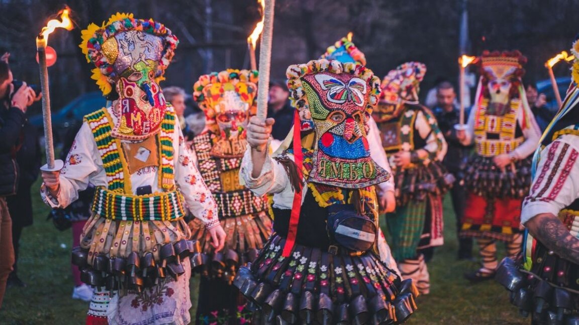 У Јамболу се наставља традиција фестивала маскенбала „Кукерландија“