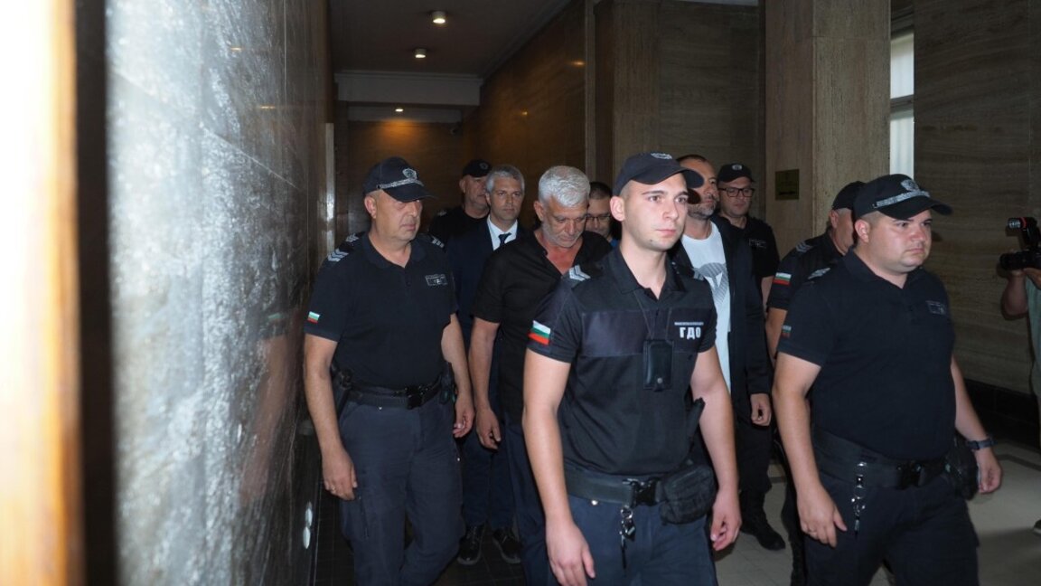 В столицата гледат мерките за неотклонение на Благомир Коцев и останалите обвиняеми