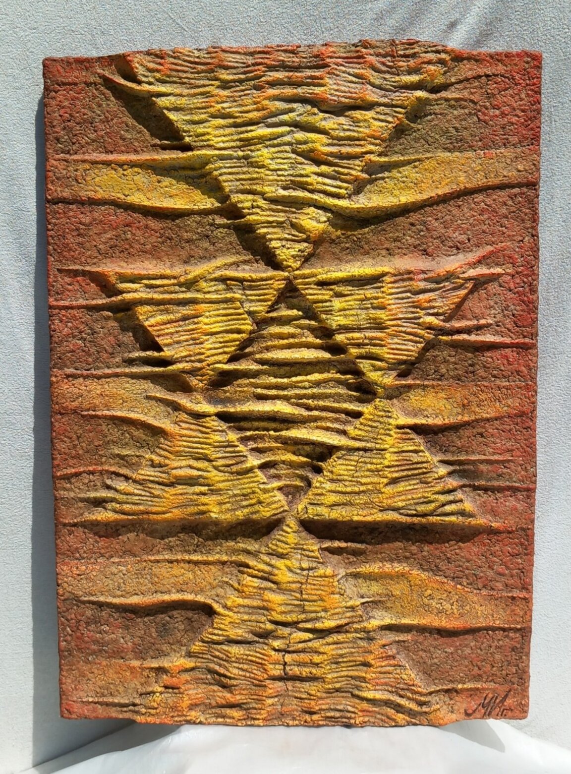 Моника Игаренска, Канатица, 2023, папиемаше, акрил