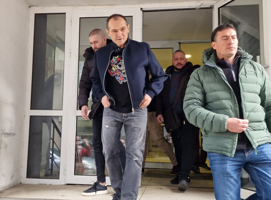 МВР за акцията: Водят се следствени действия, свързани с убийството на Алексей Петров