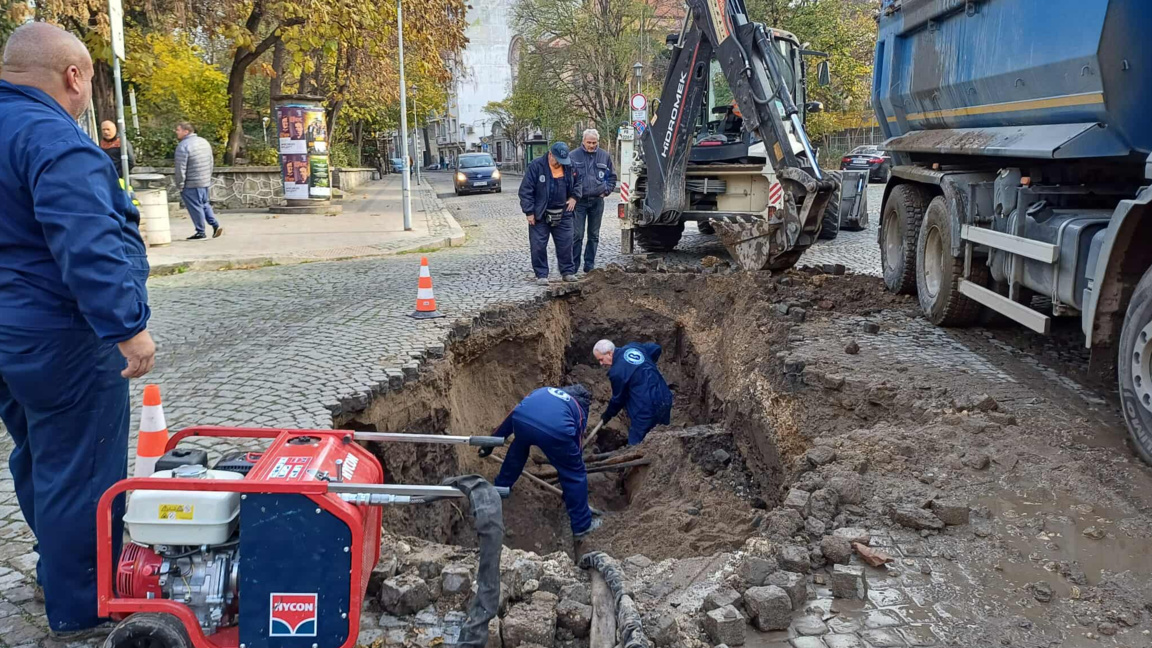 Пет аварии оставят без вода квартали в Пловдив