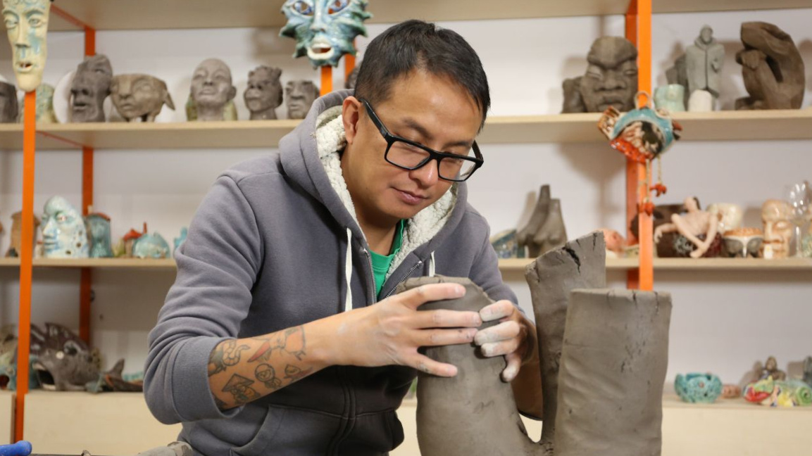 From algorithms to clay… the story of Vu Nguyen and his life in Bulgaria