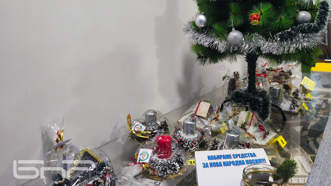 Клуб „Ахридос“ събира средства за деца в нужда и за закупуване на народни носии