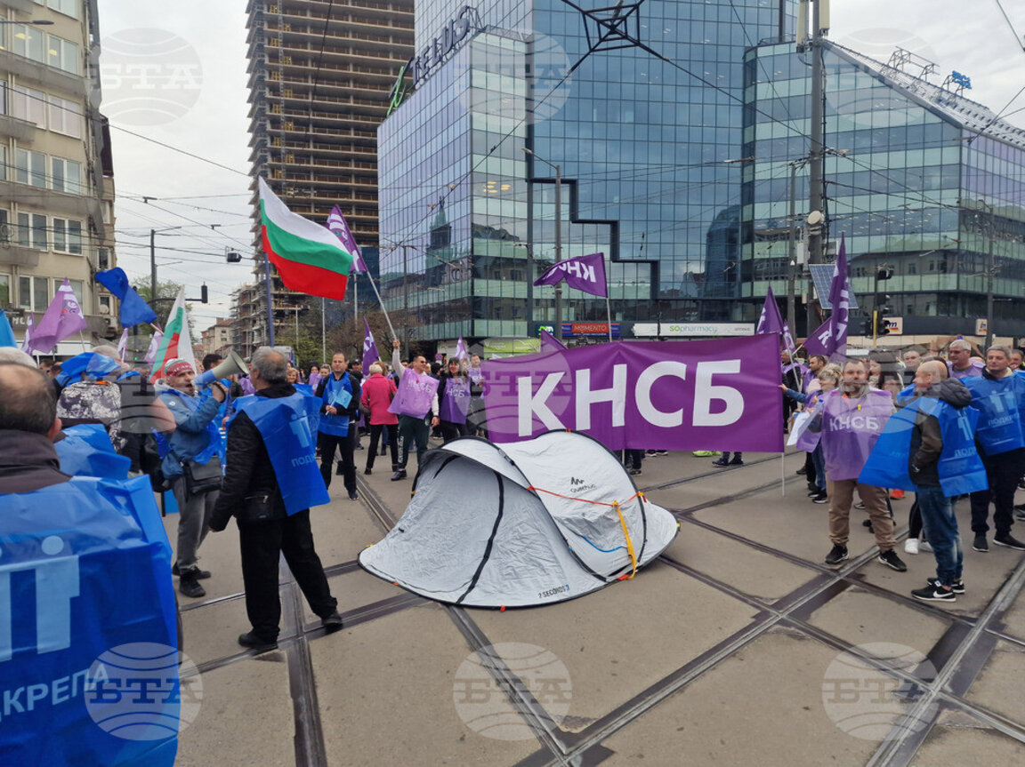 Транспортни работници на протест