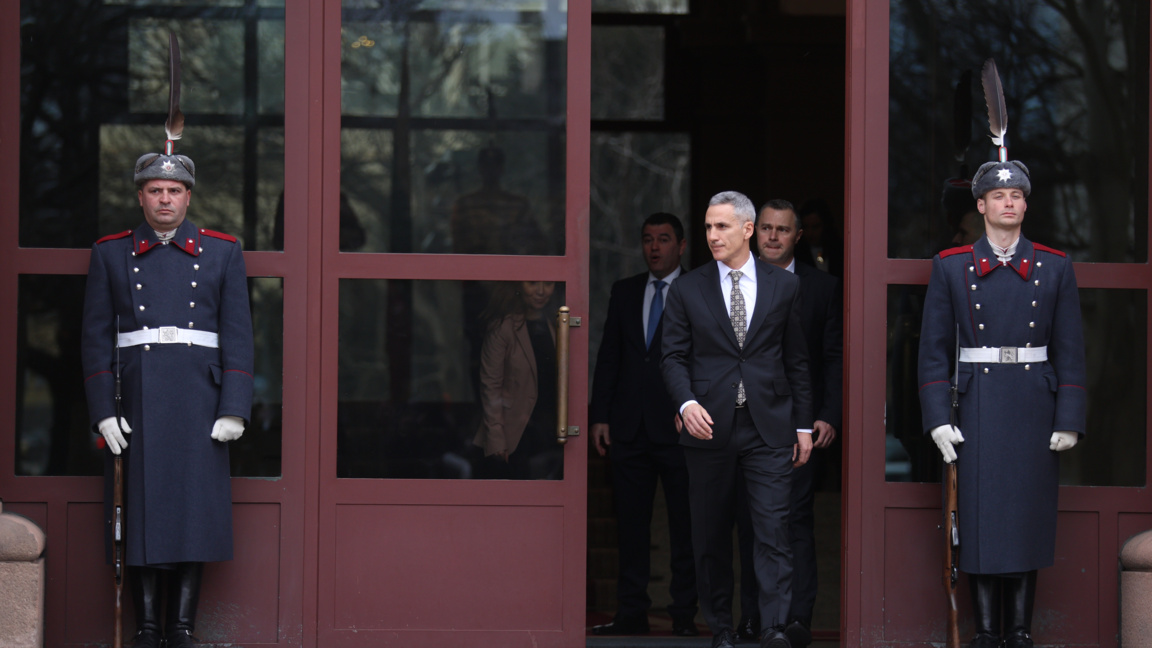 Андрей Гюров излиза от сградата на президентството, след като представи на президента Илияна Йотова състав за служебно правителство - 18 февруари 2026 г.