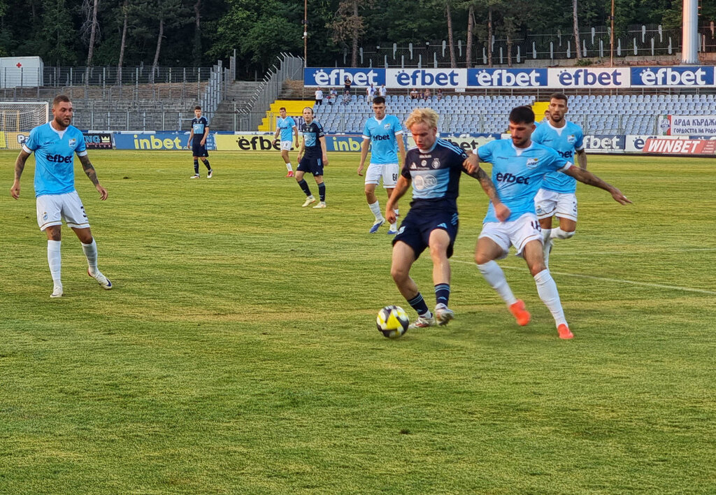 El "Arda" logra su primera victoria en el escenario futbolístico europeo