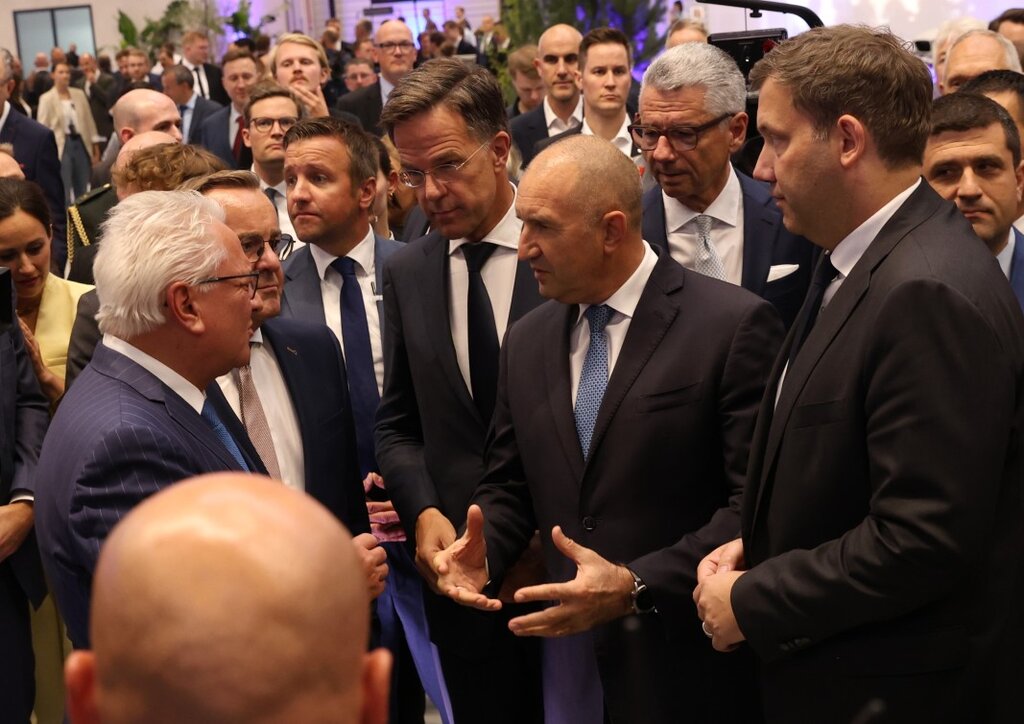 Președintele Radev participă la inaugurarea unei fabrici de înaltă tehnologie din Germania