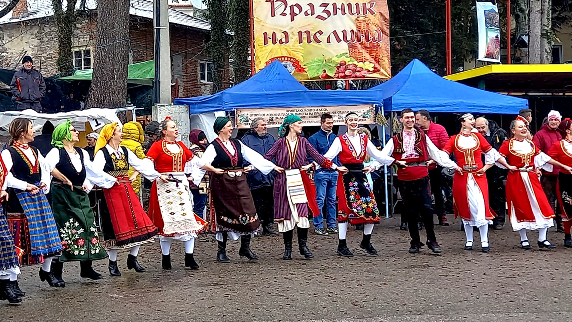 Избират най-добрия майстор на пелина 