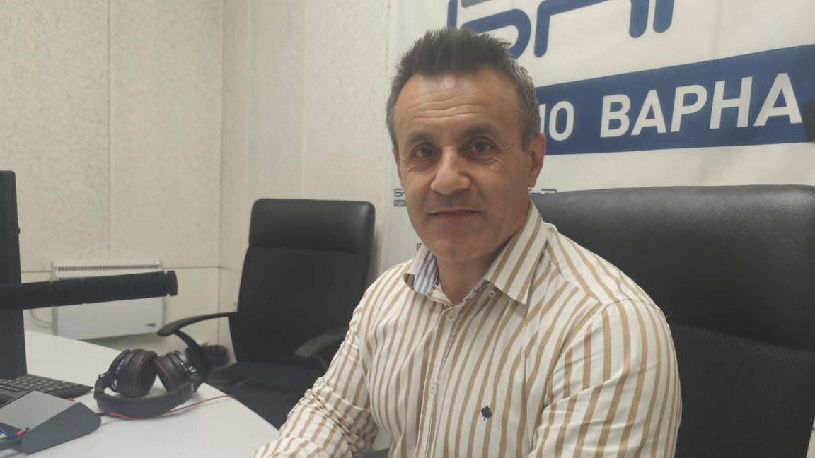 Юл. Бонев: Очакват се още по-огромни опашки по границите, ако няма спешни мерки
