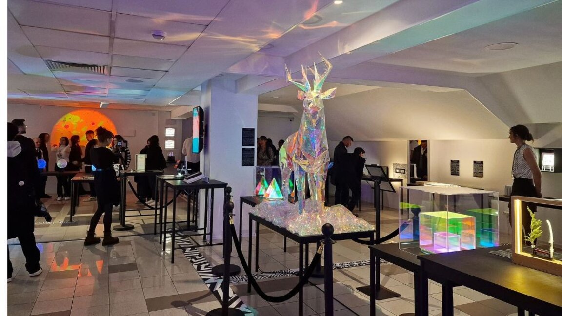 Рисовать светом и управлять роботами можно в новом музее Софии