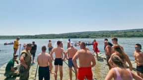 Traversée collective du Danube à la nage pour la 68e fois