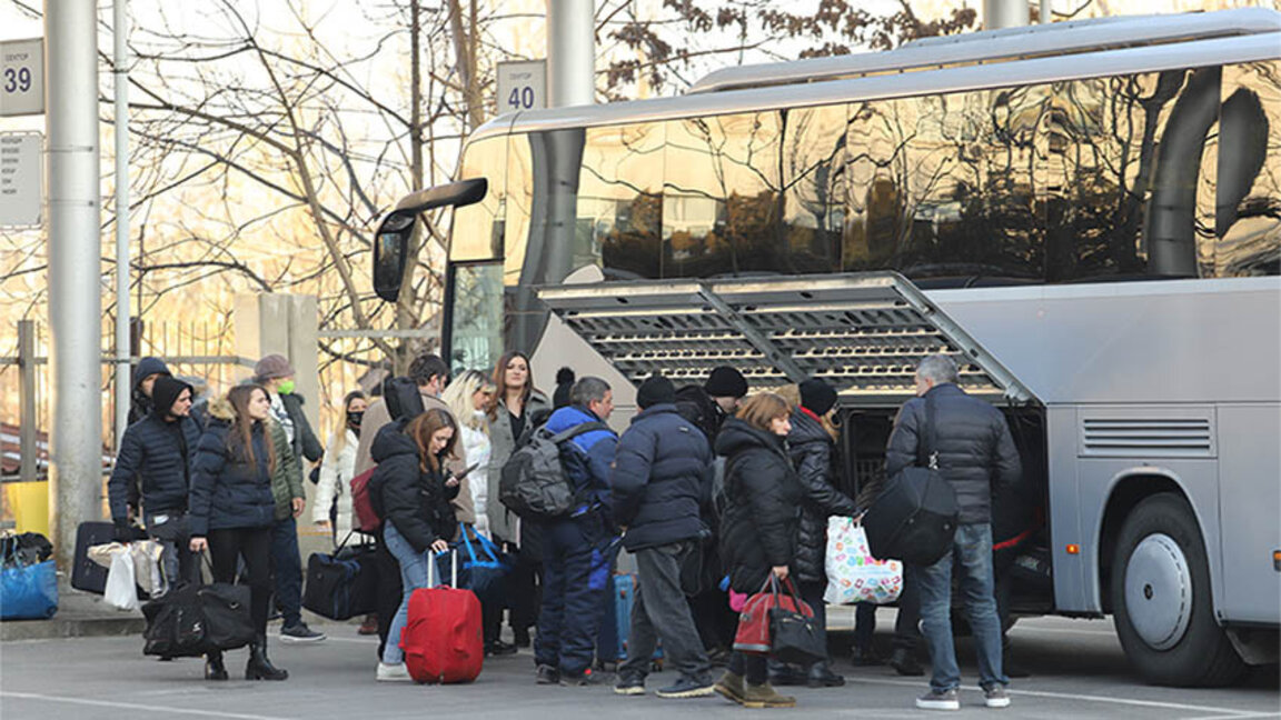 Οι οδηγοί υπεραστικών λεωφορείων δεν εργάζονται Ανήμερα Πρωτοχρονιάς