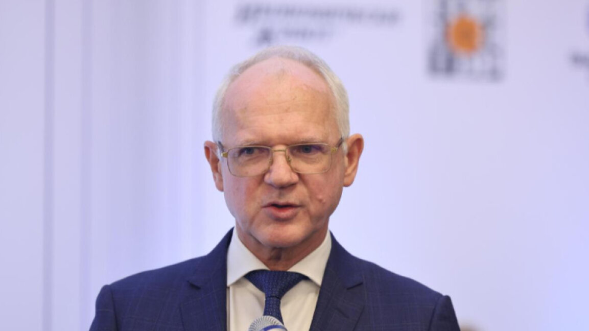 Васил Велев: Минималната заплата много е изпреварила икономиката. Трябва да спре и да изчака