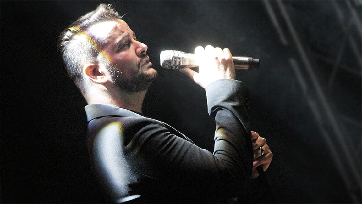 Këngëtari Stefan Illçev me një rikthim muzikor në vendlindjen e tij Burgas