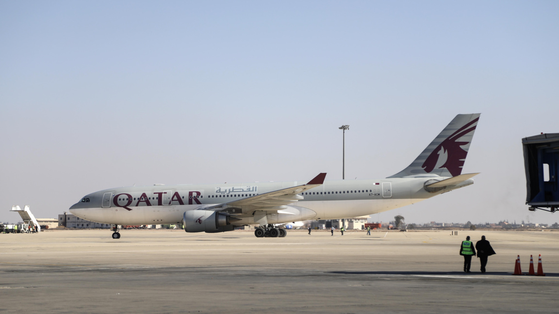 Катар изпраща самолети на дългосрочно съхранение в Испания заради войната