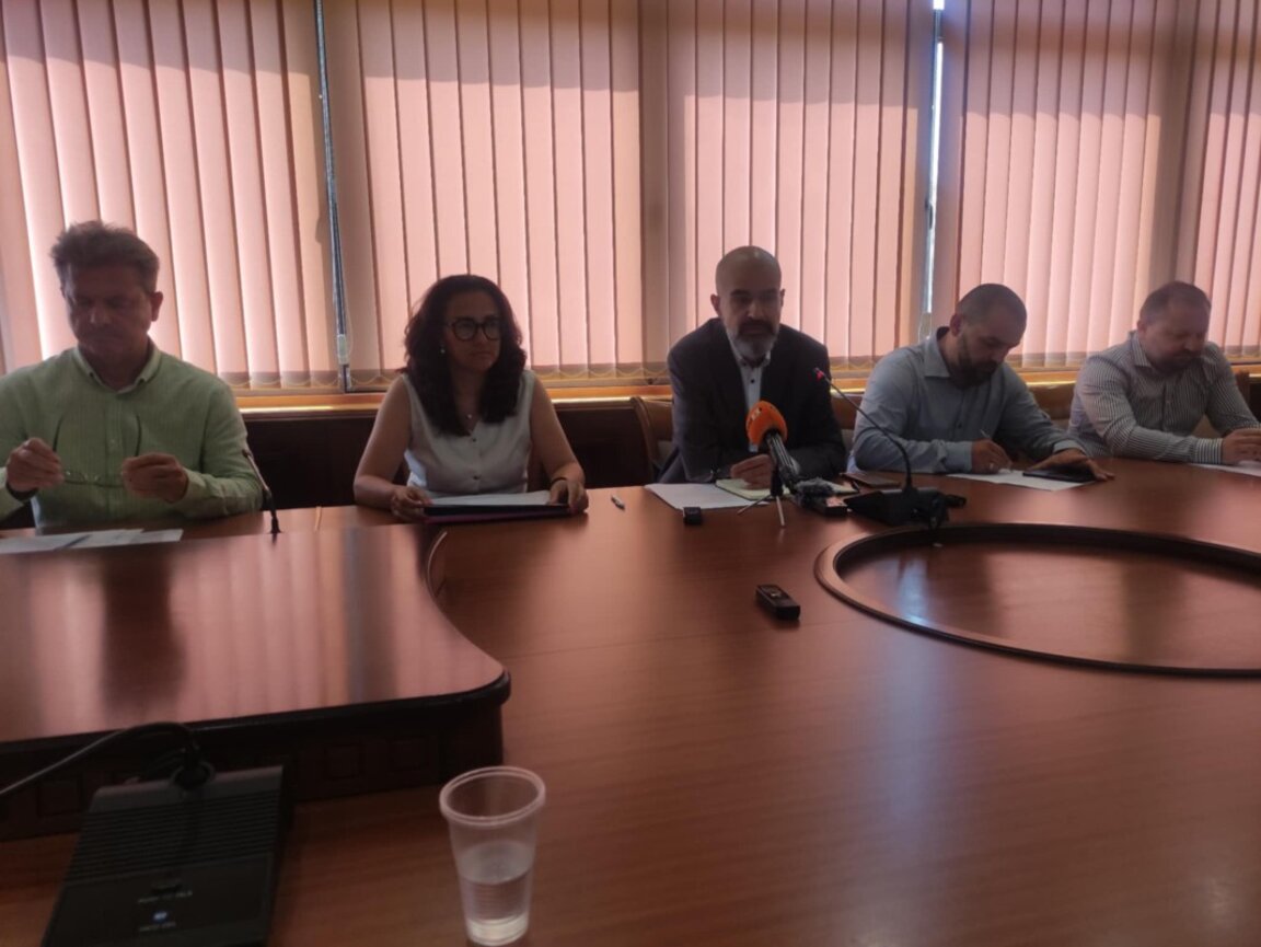 Община Варна ще заведе насрещен иск срещу главния архитект Виктор Бузев