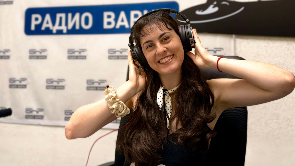 Магдалена Николова