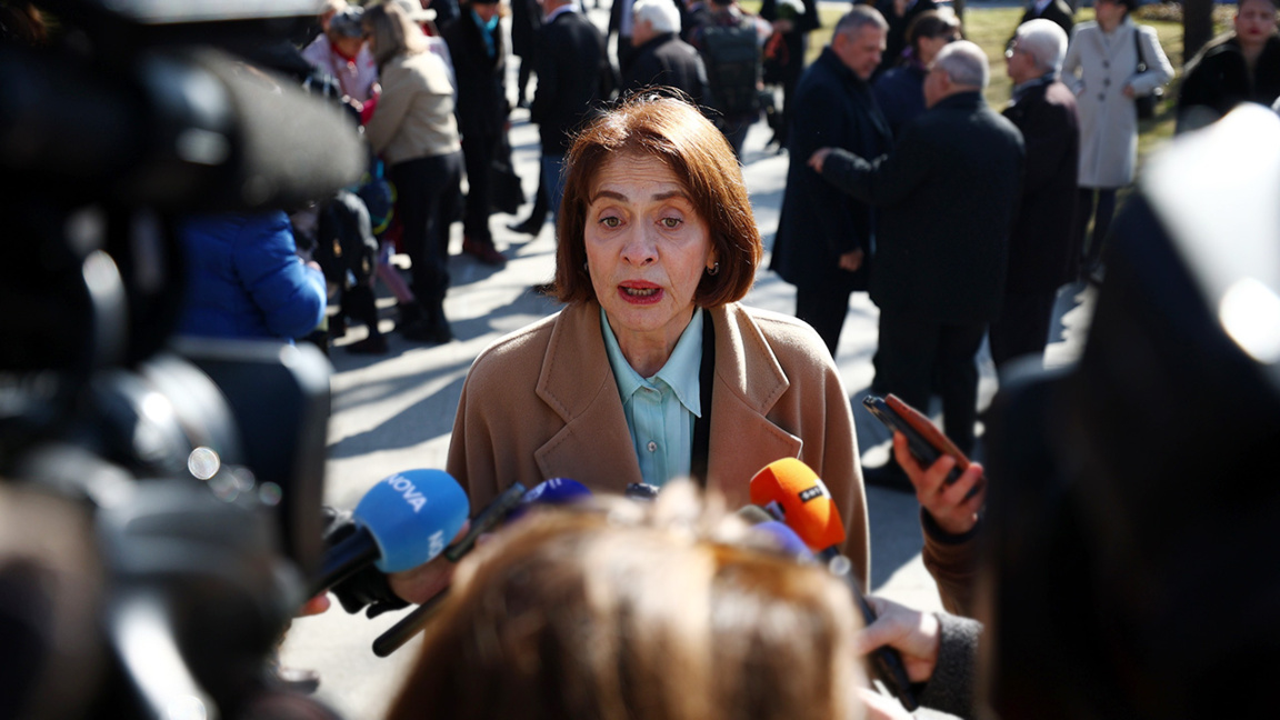 Ten Bulgarians have been evacuated from Qatar and Kuwait