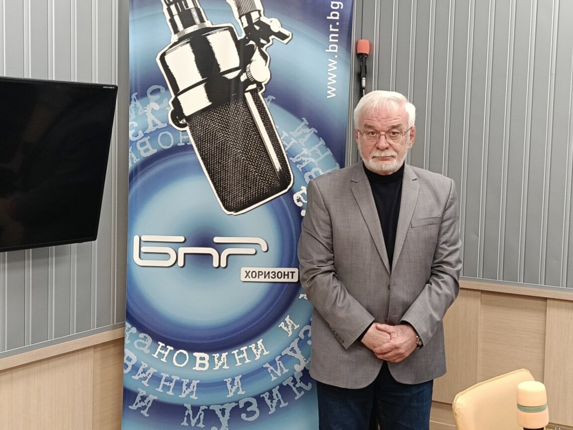 Валентин Радомирски