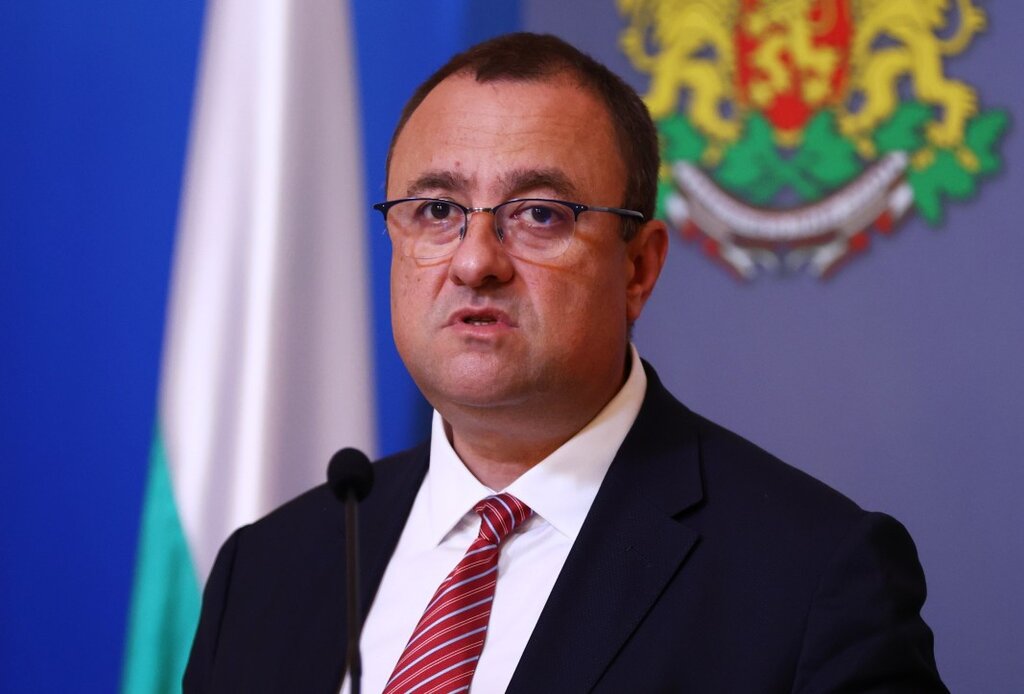 Регионалният министър разпореди проверка на АПИ заради изплатените бонуси