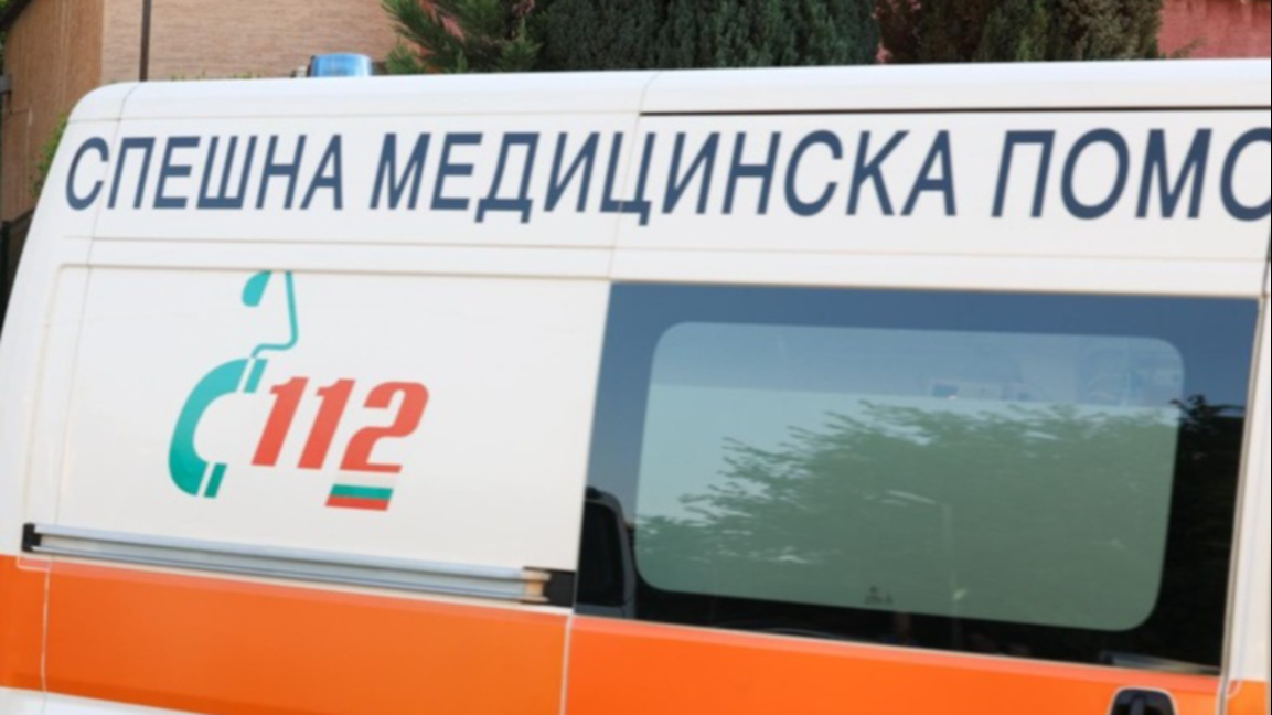 Спешна медицинска помощ линейка
