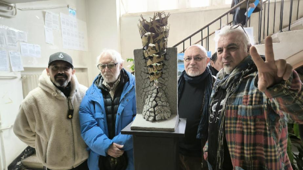 "Отвъд стената": идея за рок монумент в Студентски град