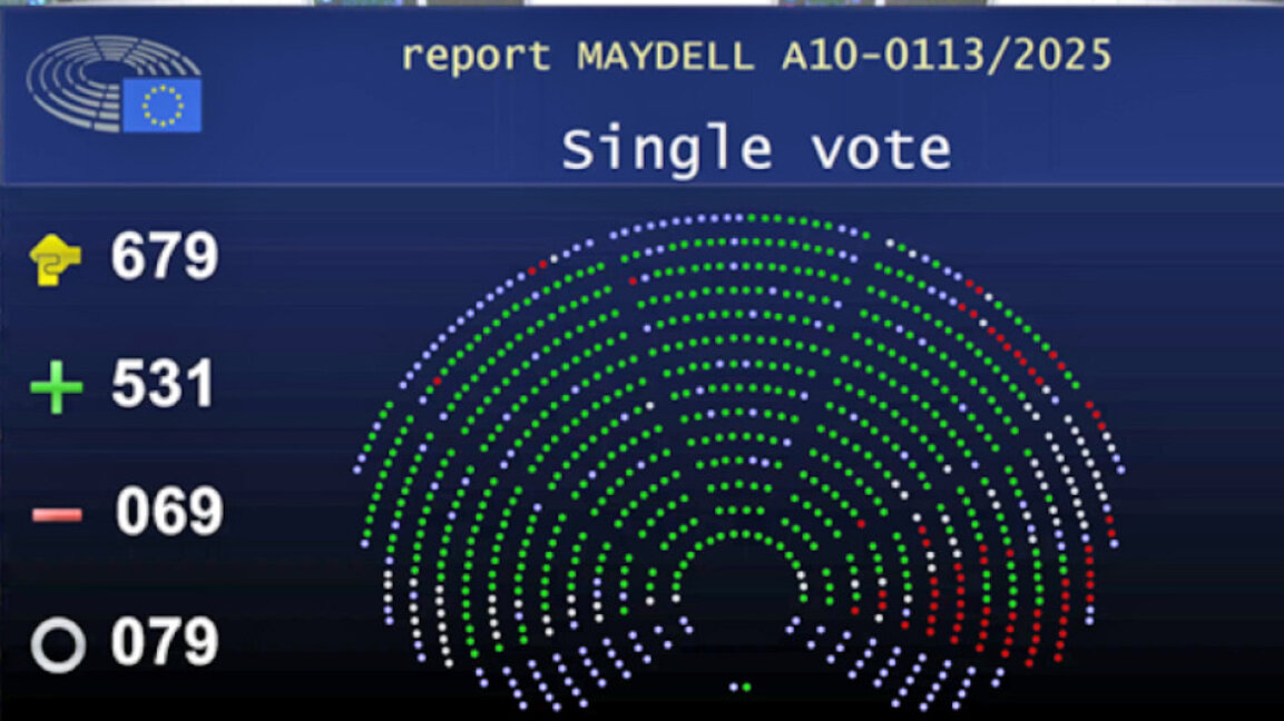Европарламент поддержал присоединение Болгарии к еврозоне