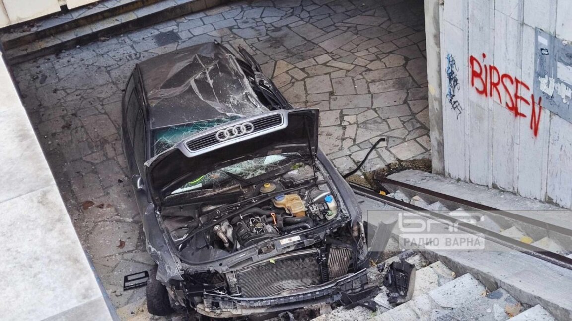 Ученичката, влетяла с кола в подлез във Варна, с отрицателна проба за алкохол
