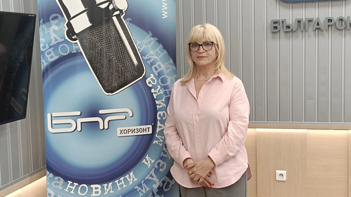 Проф. Надя Миронова