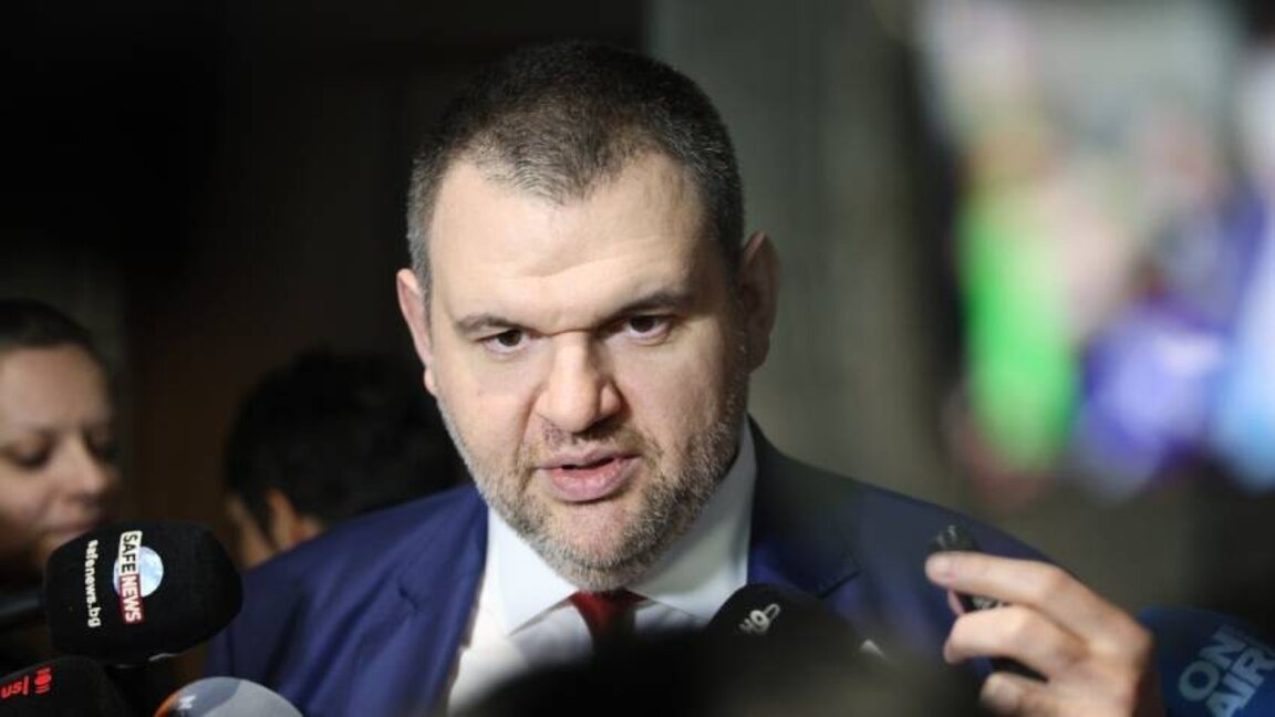 Delyan Peevski, PP-DB’yi Avrupa-Atlantik çoğunluğunu yok etmemesi konusunda uyardı