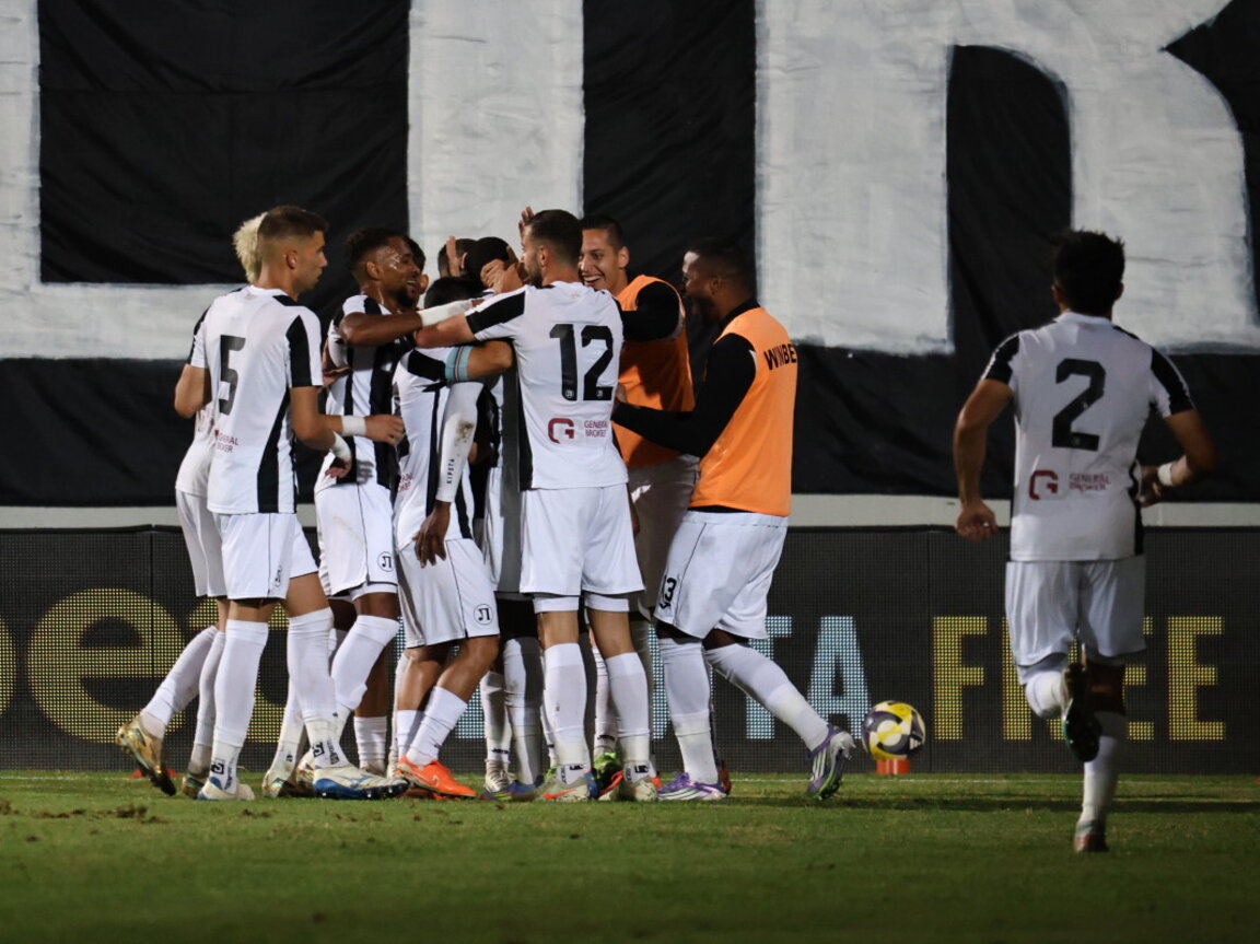 Локомотив (Пловдив) с минимален успех над Берое