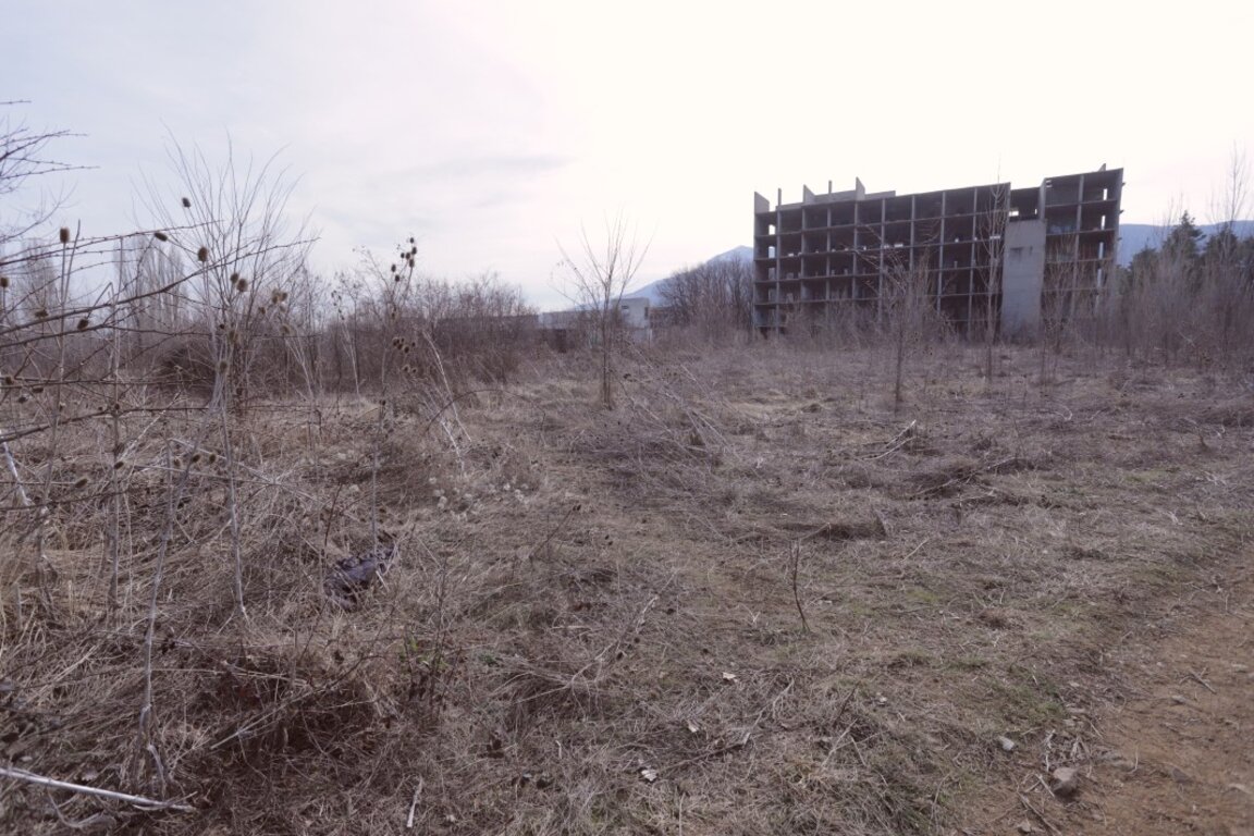 Теренът за новата детска болница в кв. "Горна баня" в София