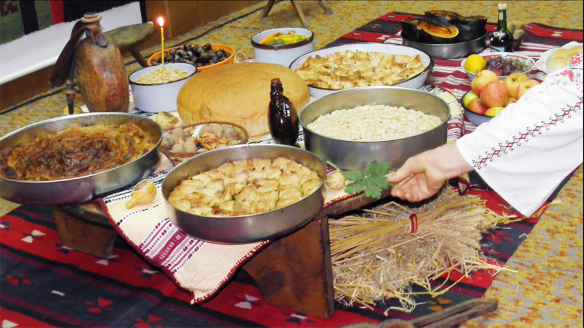 Tradita jonë e lashtë rituale e Krishtlindjeve është ende e gjallë