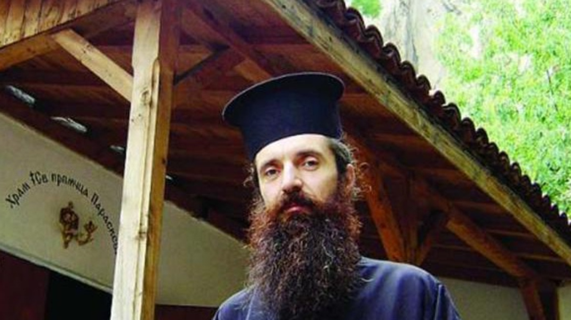 отец Емил Паралингов