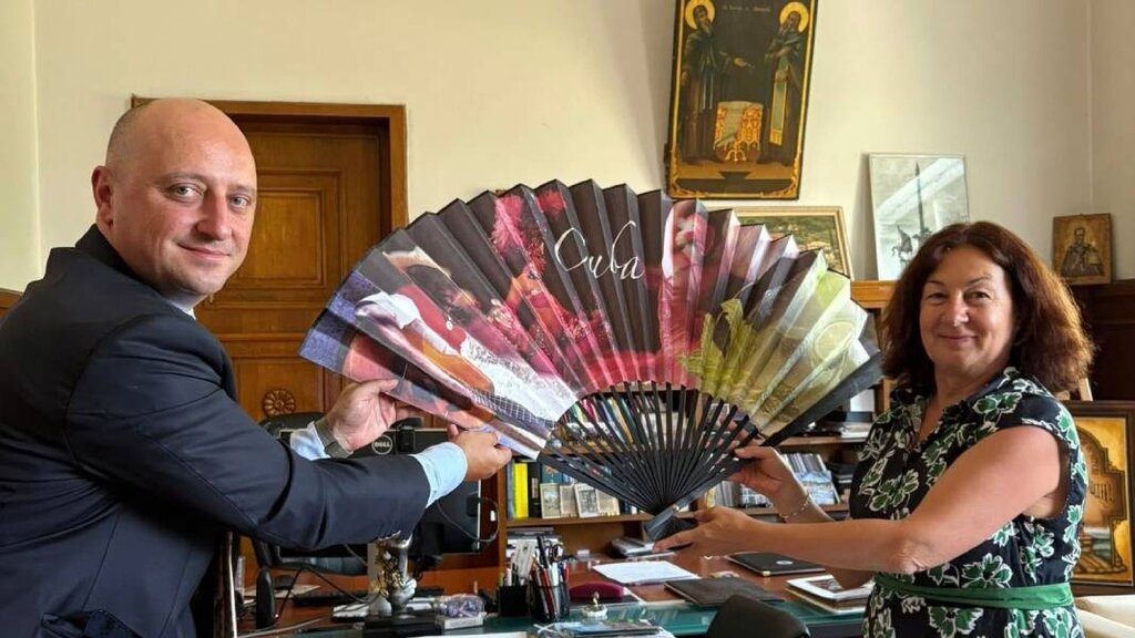 Националните библиотеки на България и Куба обсъждат бъдещо сътрудничество