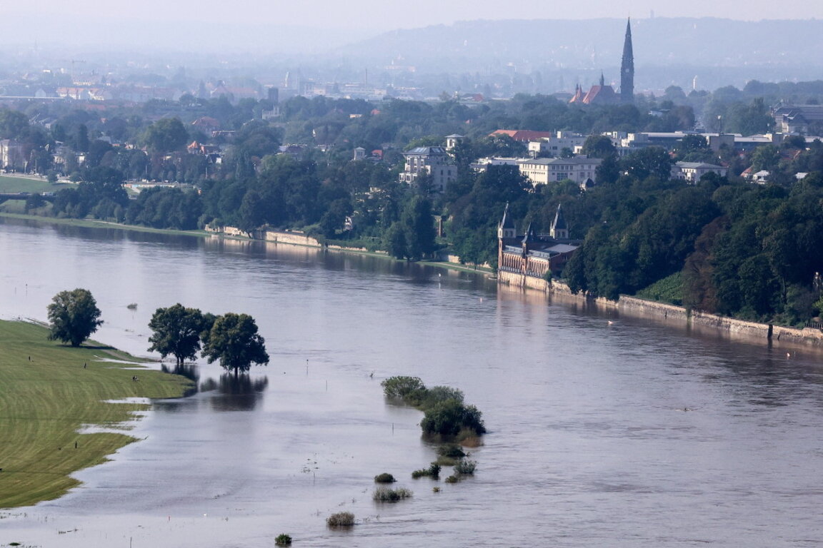 Река Елба в Дрезден, 17 септември 2024 г.