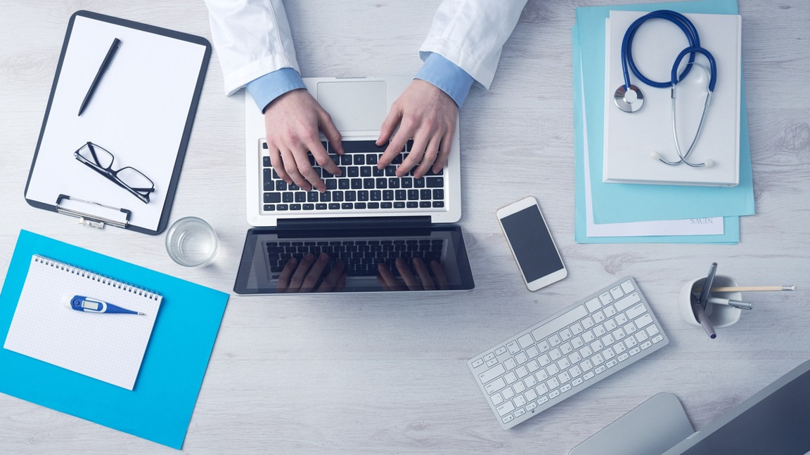 млади лекари обучения